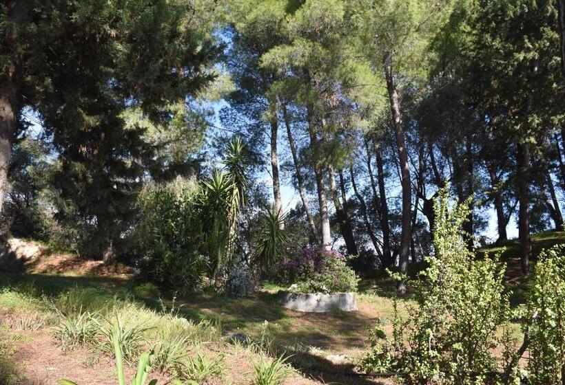 فندق Azienda Agrituristica Biologica Il Querceto