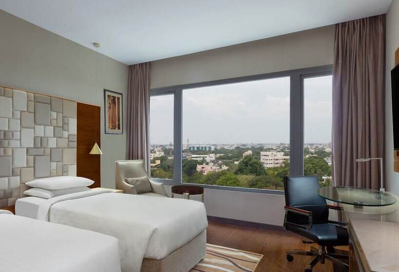 هتل Courtyard By Marriott Madurai