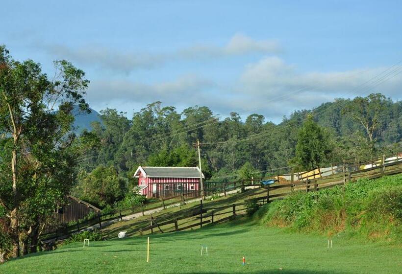 هتل Destiny The Farm Resort