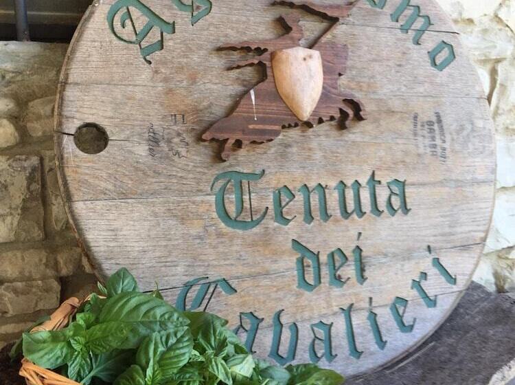 Отель Tenuta Dei Cavalieri