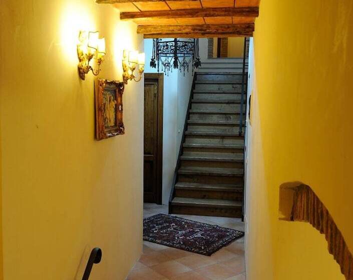 Отель Tenuta Dei Cavalieri