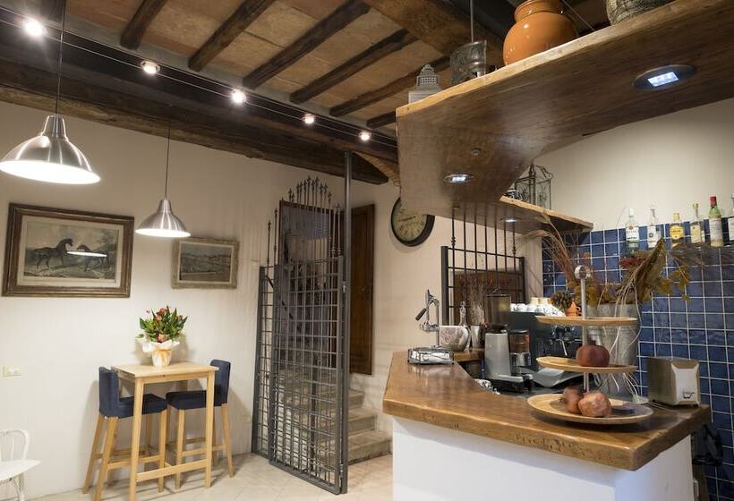 Отель Tenuta Dei Cavalieri