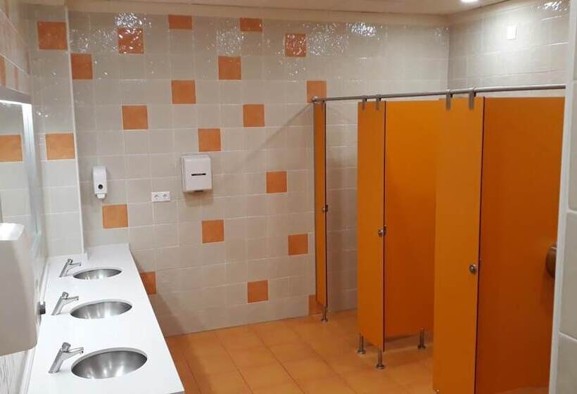 膳宿费 Area De Servicio El Rebollar