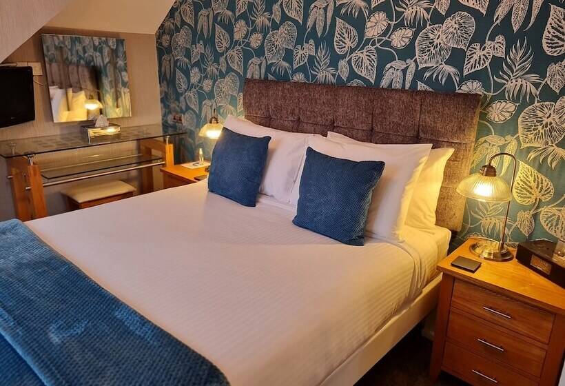 פנסיון Brookside Guest House & Mini Spa