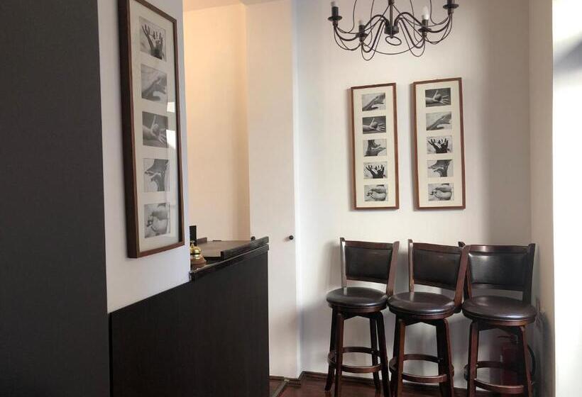 بنسيون Casa Mignon