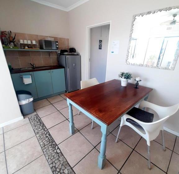 펜션 Croeso Guest House