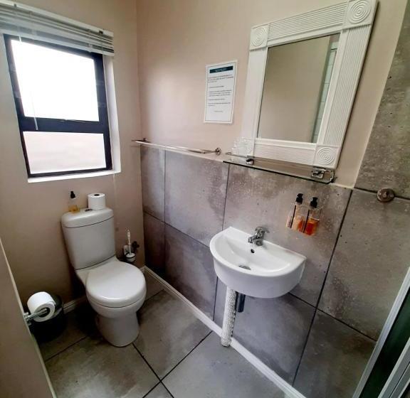 펜션 Croeso Guest House