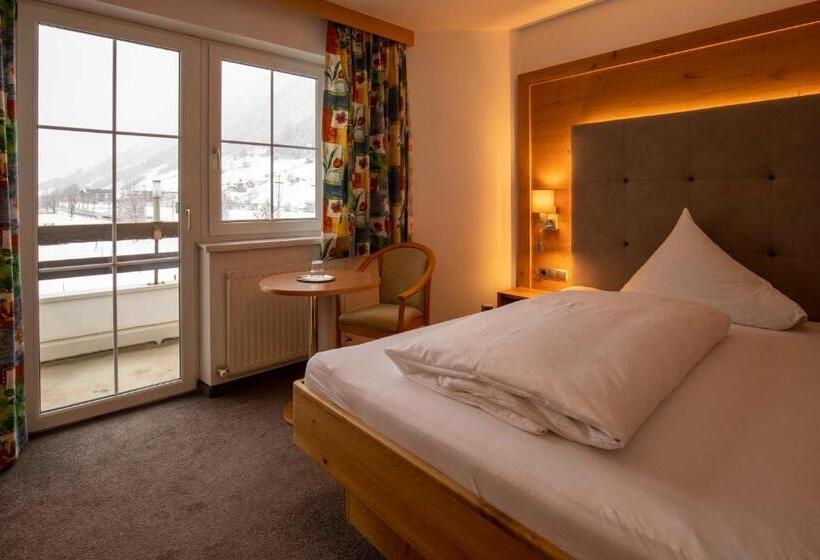 بنسيون Gidis Hof