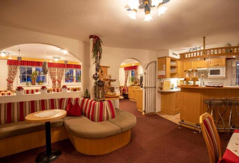 بنسيون Gidis Hof