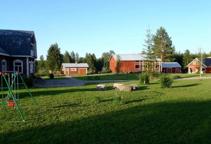 بنسيون Guesthouse Kumpunen