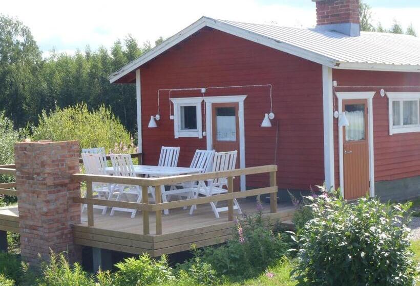 بنسيون Guesthouse Kumpunen