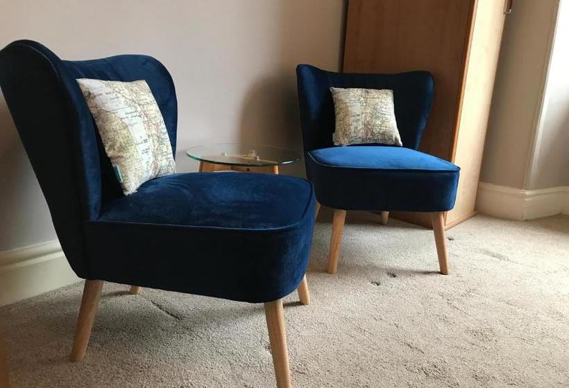 Пансион Hollywood Guest House