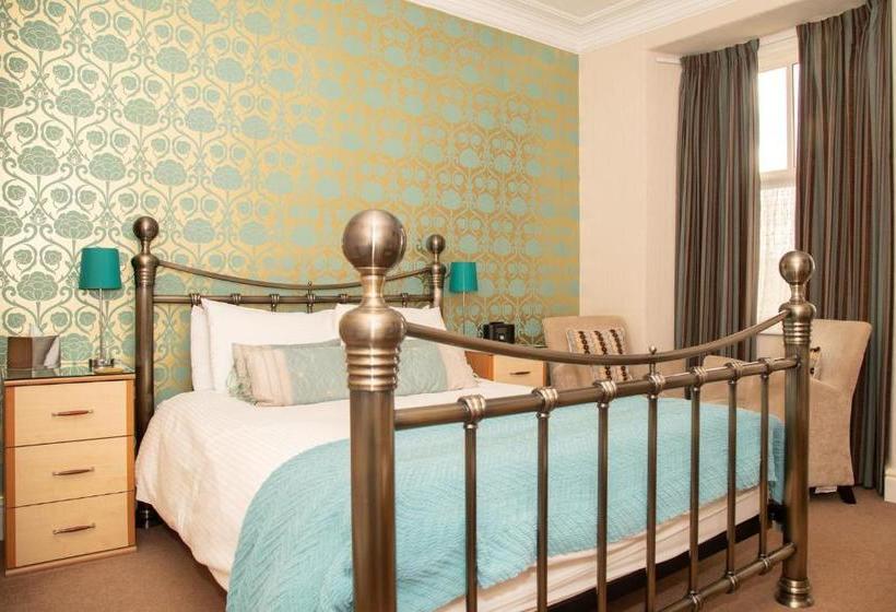 Пансион Hollywood Guest House