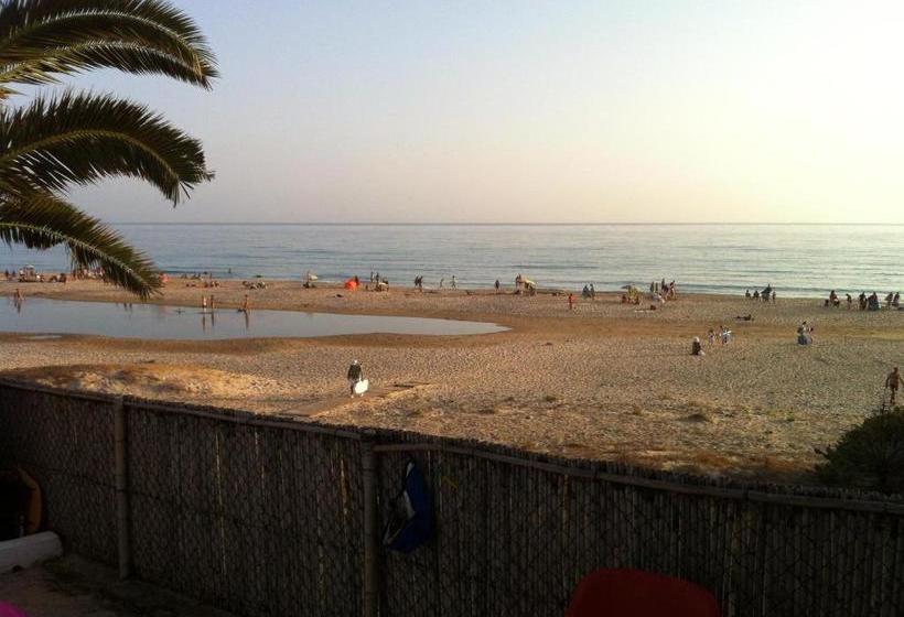 بنسيون Hostal Rios