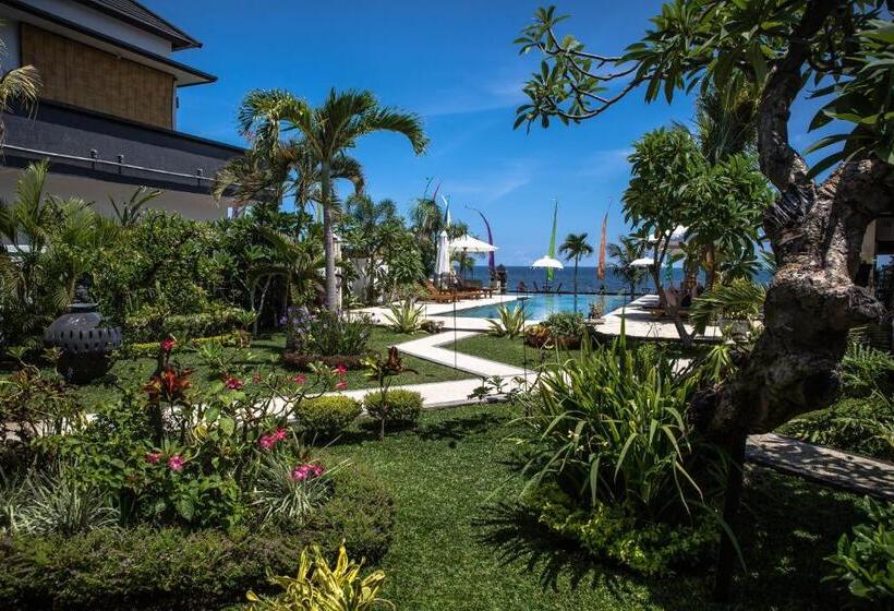 بنسيون Kelapa Lovina Beach Villa