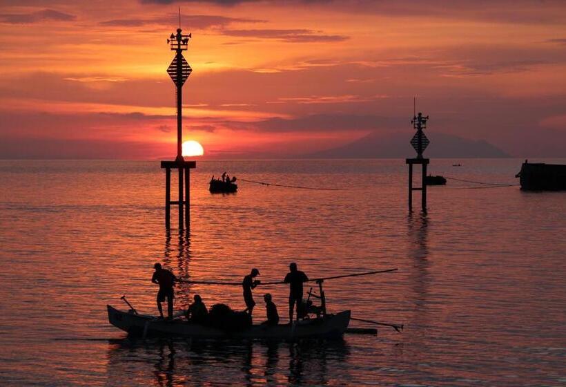 بنسيون Kelapa Lovina Beach Villa