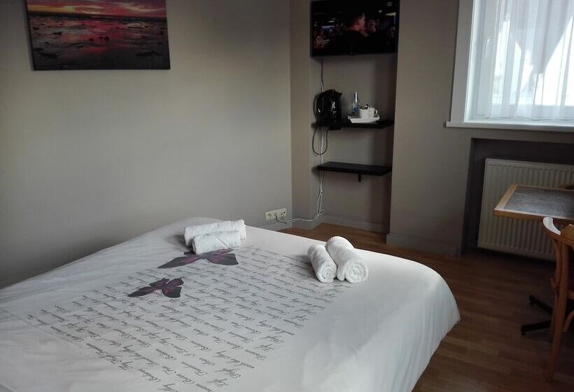 펜션 Logies Het Maantje