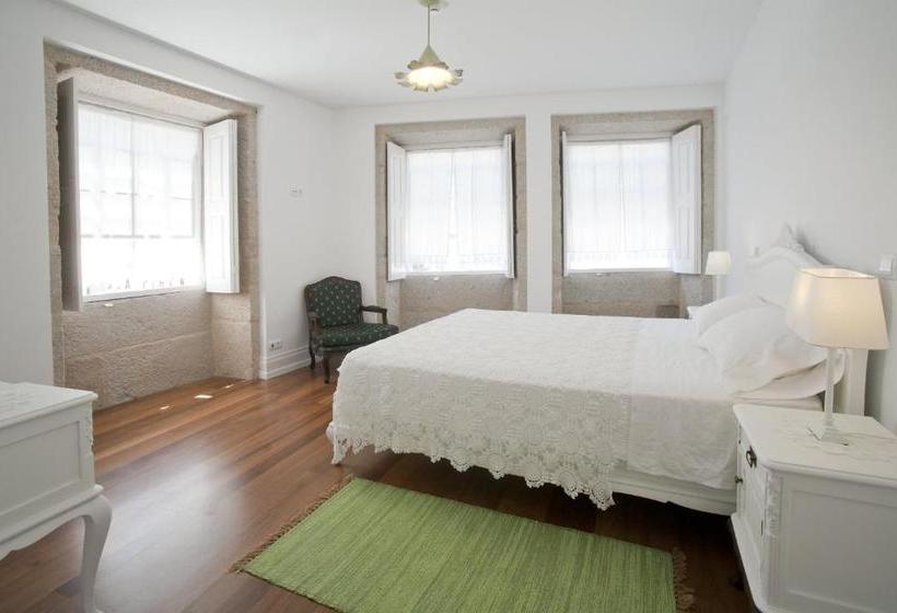 膳宿费 Mercearia Da Vila