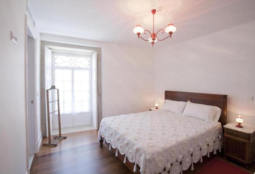 膳宿费 Mercearia Da Vila