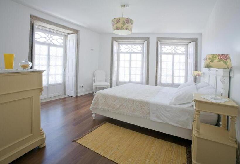 膳宿费 Mercearia Da Vila