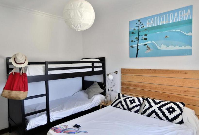 פנסיון Nexo Surf House