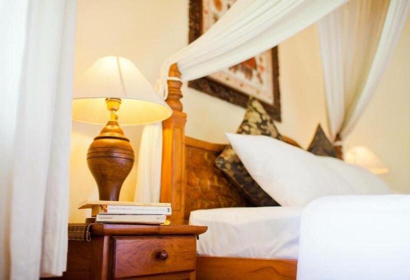 פנסיון Nirarta Center For Living Awareness