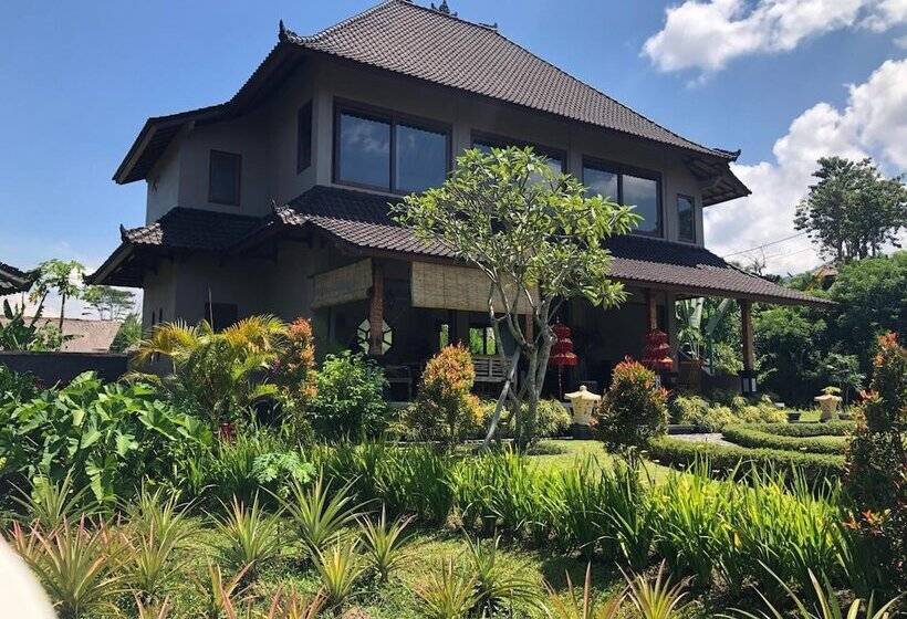 פנסיון Nirarta Center For Living Awareness