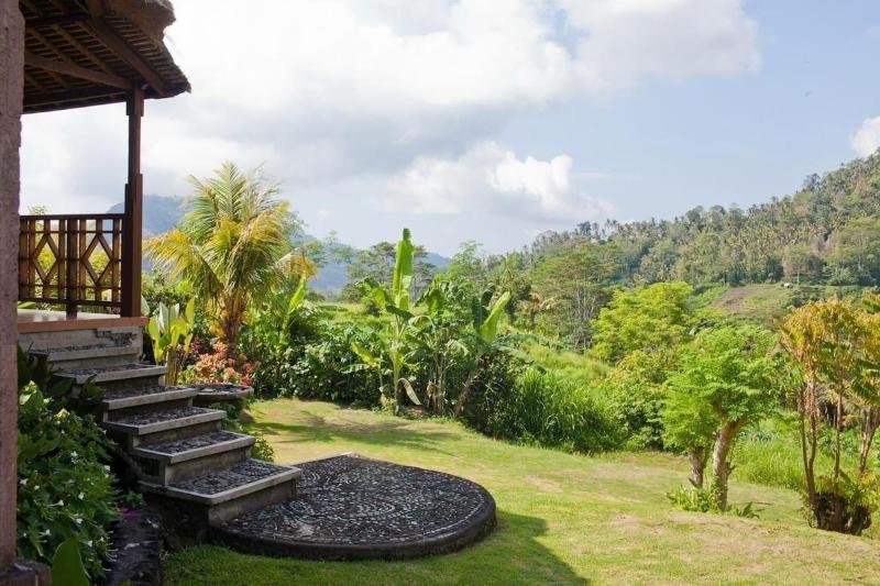 פנסיון Nirarta Center For Living Awareness