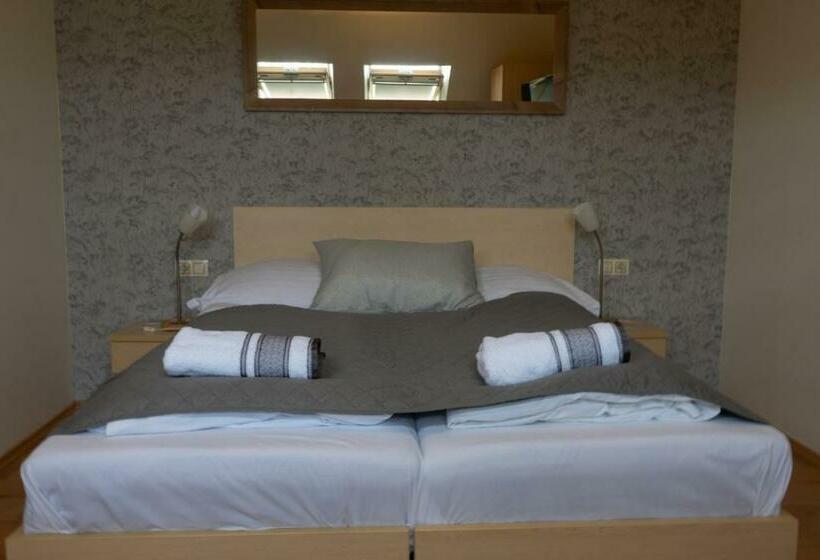 膳宿费 Penzion Hustopeče