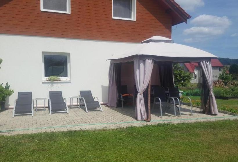 펜션 Penzion Mirabel