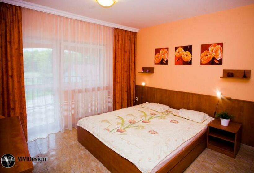 膳宿费 Penzion Tara