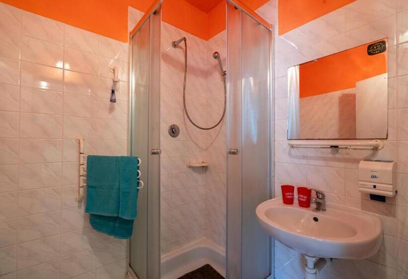 ペンション Penzion Tomy1