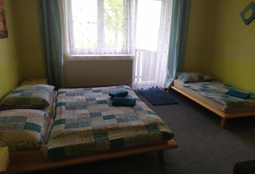 ペンション Penzion Tomy1