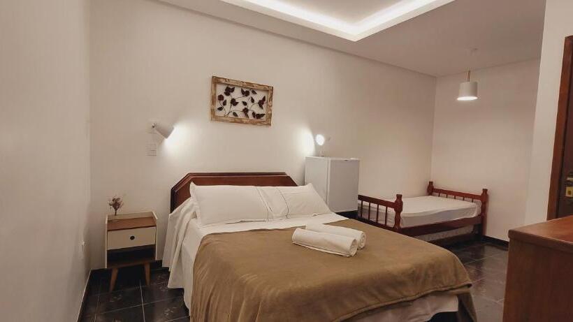 펜션 Porto Abraão Pousada