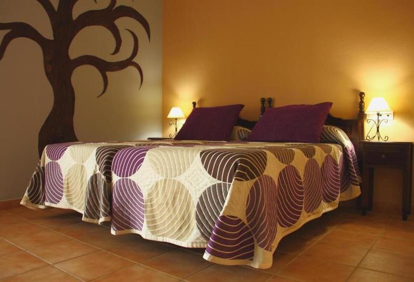 פנסיון Posada  Los Pedregales