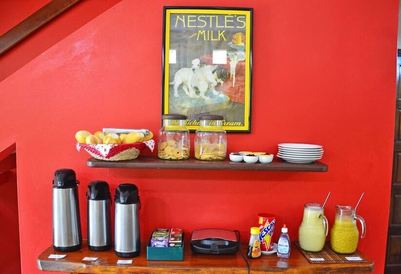 ペンション Pousada Halai