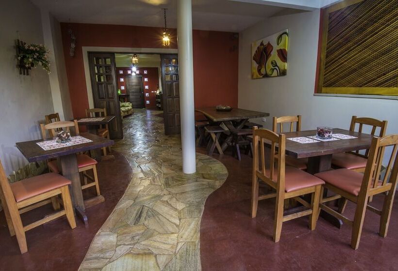 ペンション Pousada Halai