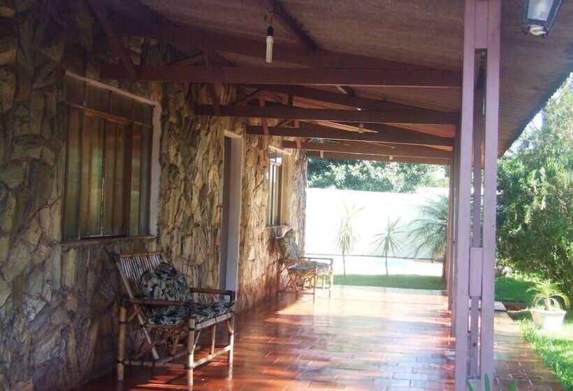 펜션 Pousada Naipi