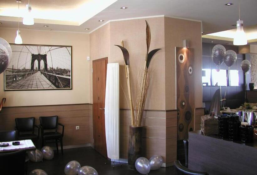 膳宿费 Roxane Panzio