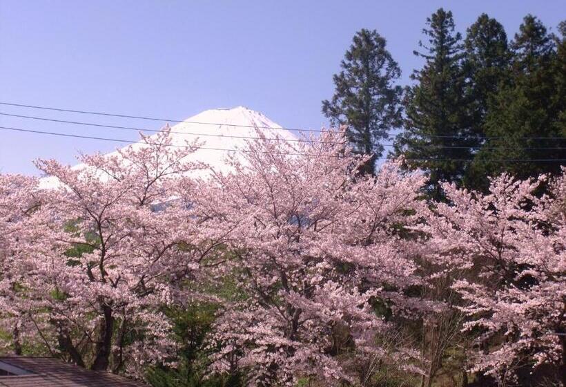 ペンション Nishimiyasou