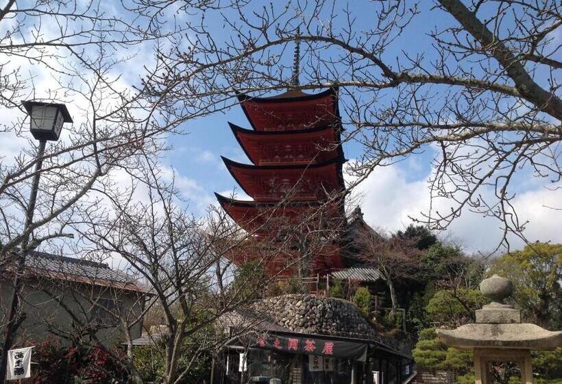 ペンション Ryoso Kawaguchi