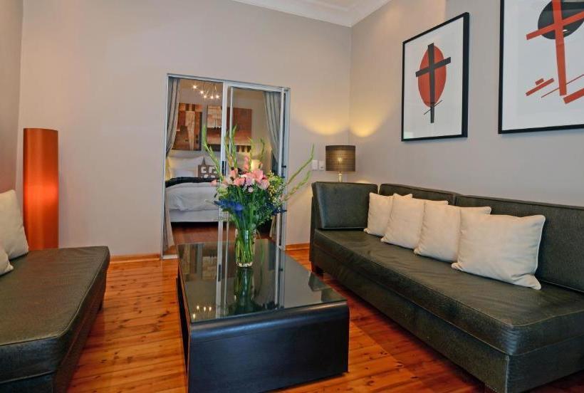 膳宿费 Saffron Guest House