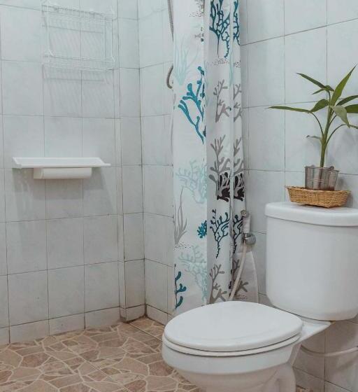 פנסיון Timeless Hostel