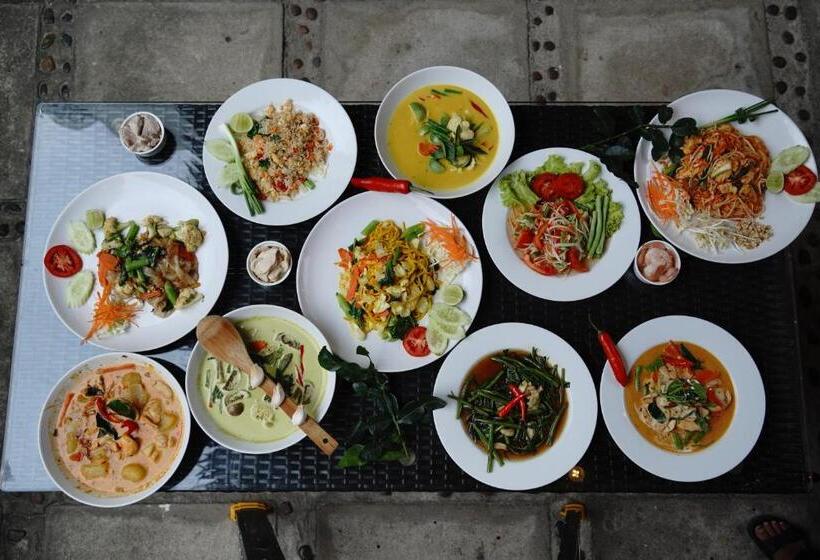 פנסיון Timeless Hostel