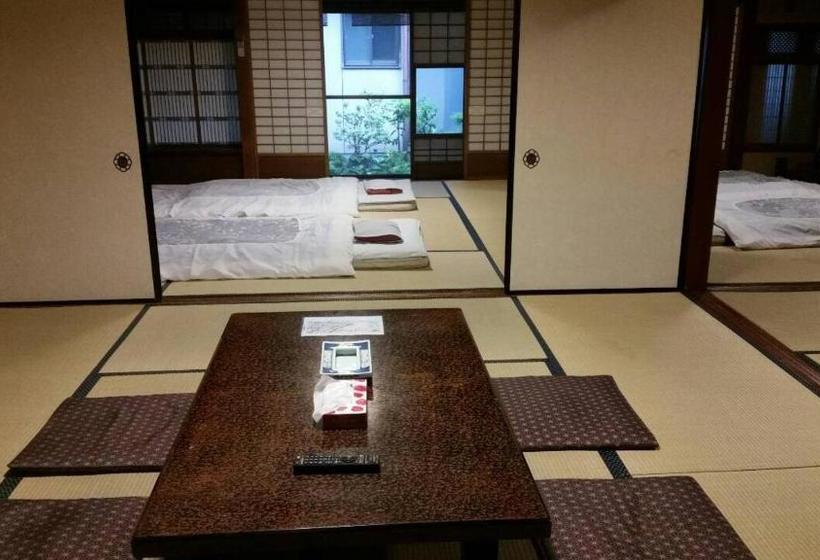 פנסיון Tobaya Ryokan