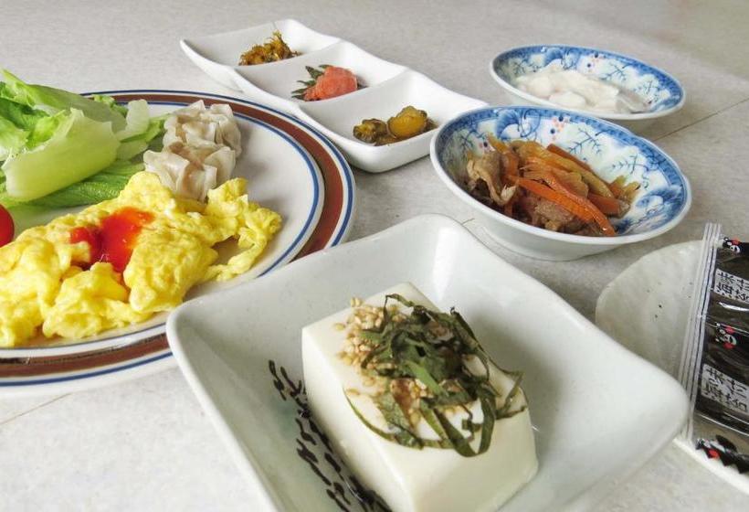 פנסיון Traveler S Inn Asanebo