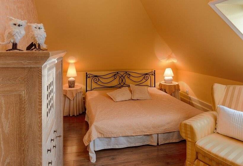 پانسیون Villa Rosa