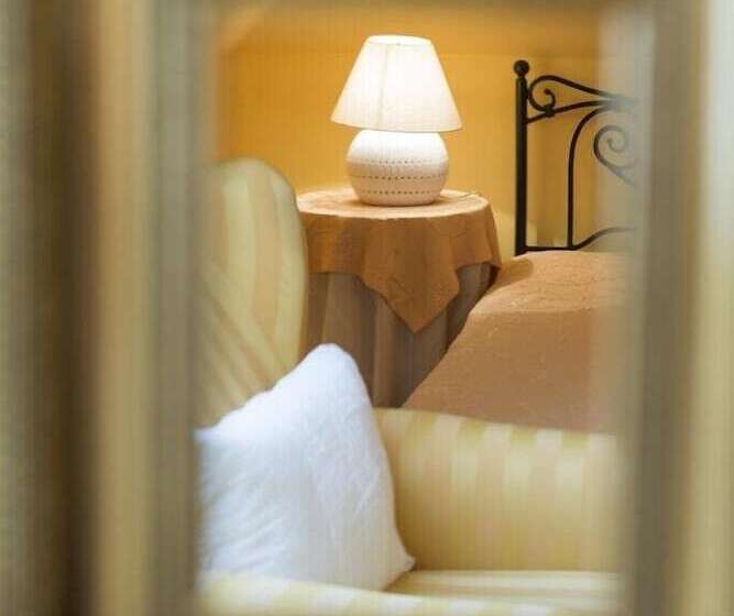 پانسیون Villa Rosa