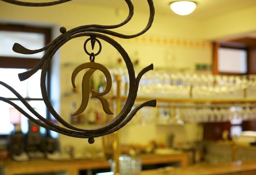 پانسیون Villa Rosa