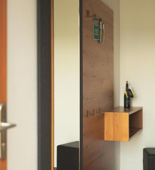 Пансион Weingut & Gästehaus Zum Seeblick   Familie Sattler